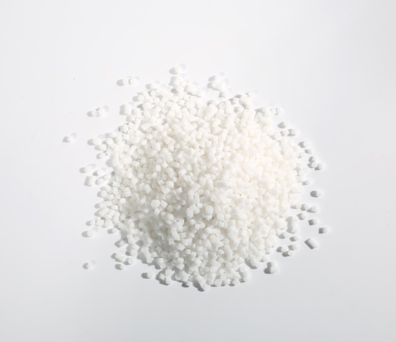 Hvordan holder TPE-producenter farven på TPE-råmaterialer ensartet?